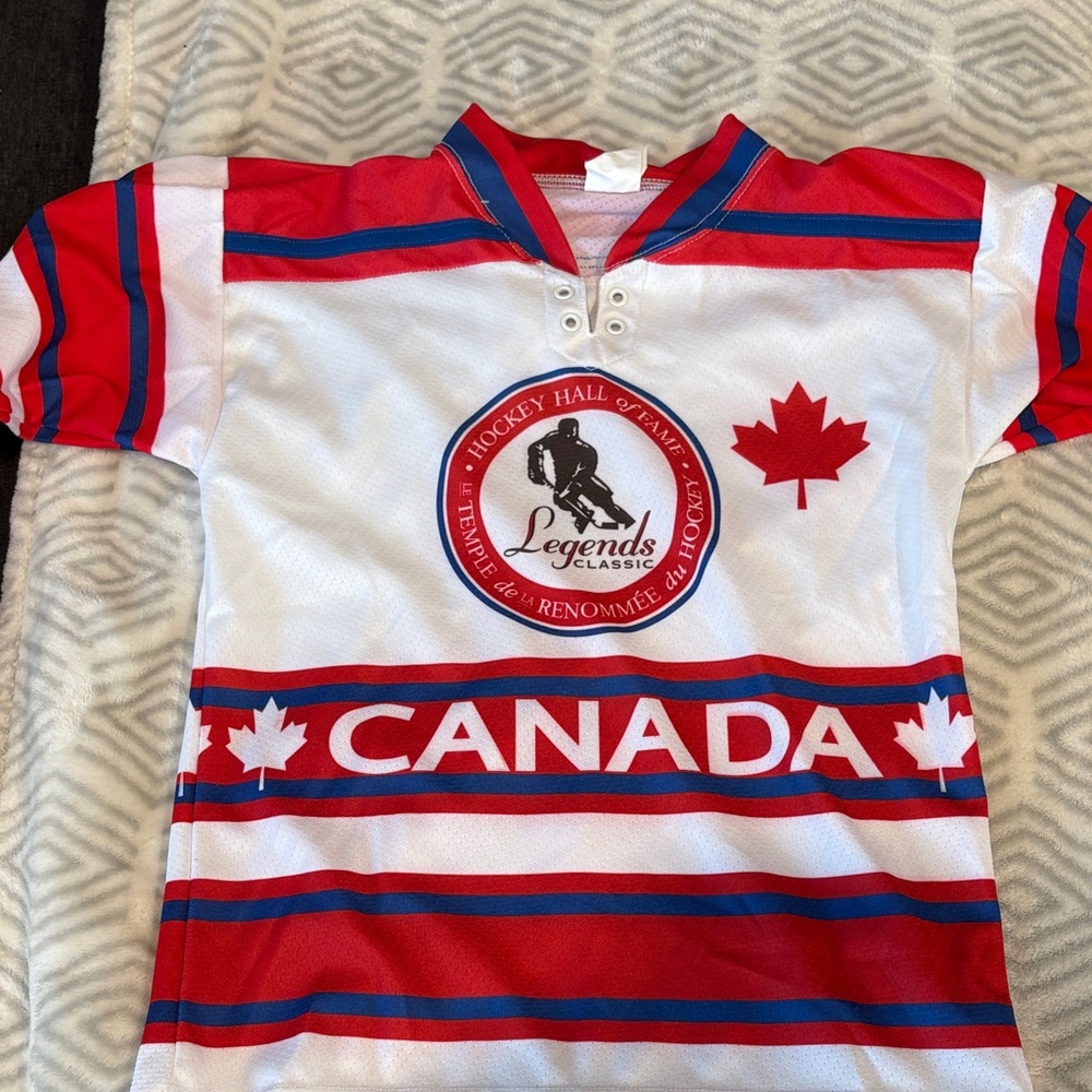 Kids Hockey Shirt - Red and White